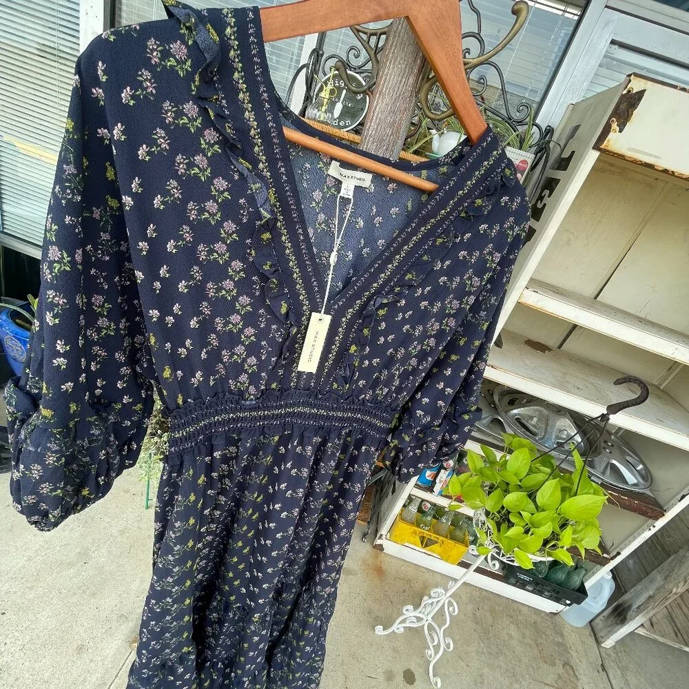 NWT Women's Large MAX STUDIO Navy Floral V-neck Empire Waist Tiered Midi Dress - Picture 8 of 16